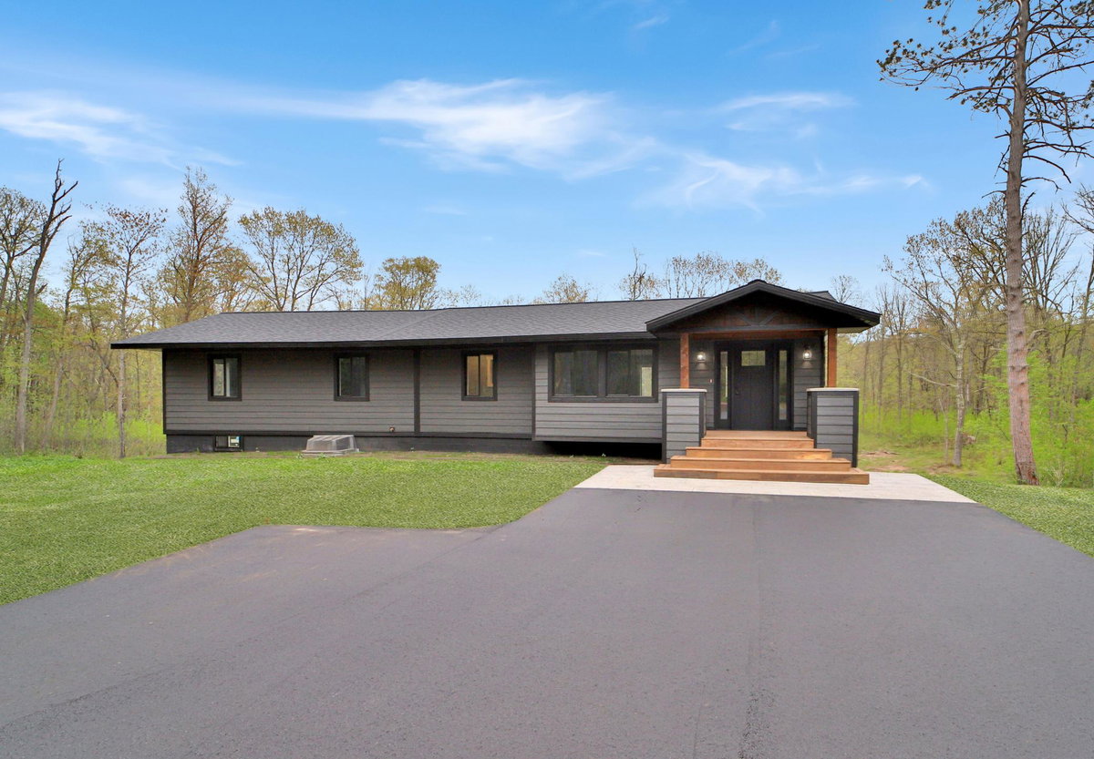 10722 Brayton Road, Brainerd, MN 56401