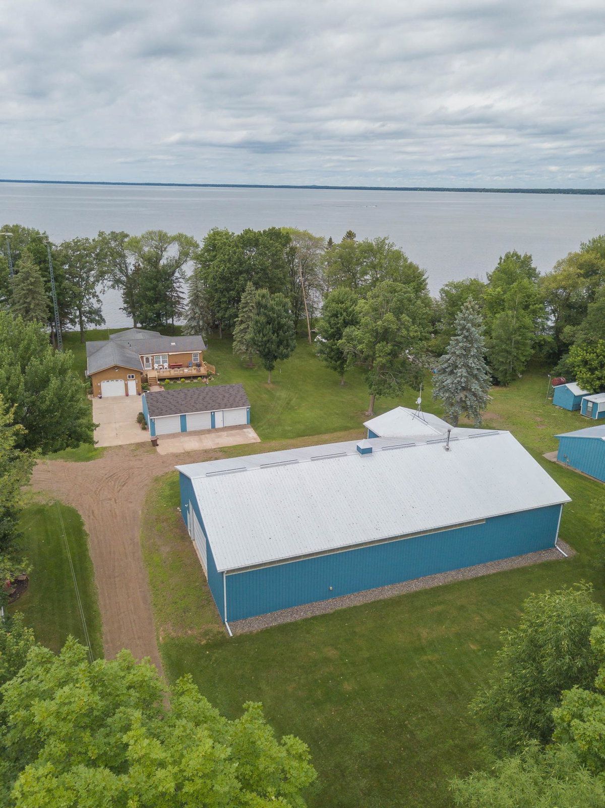 20796 326th Place, Isle, MN 56342