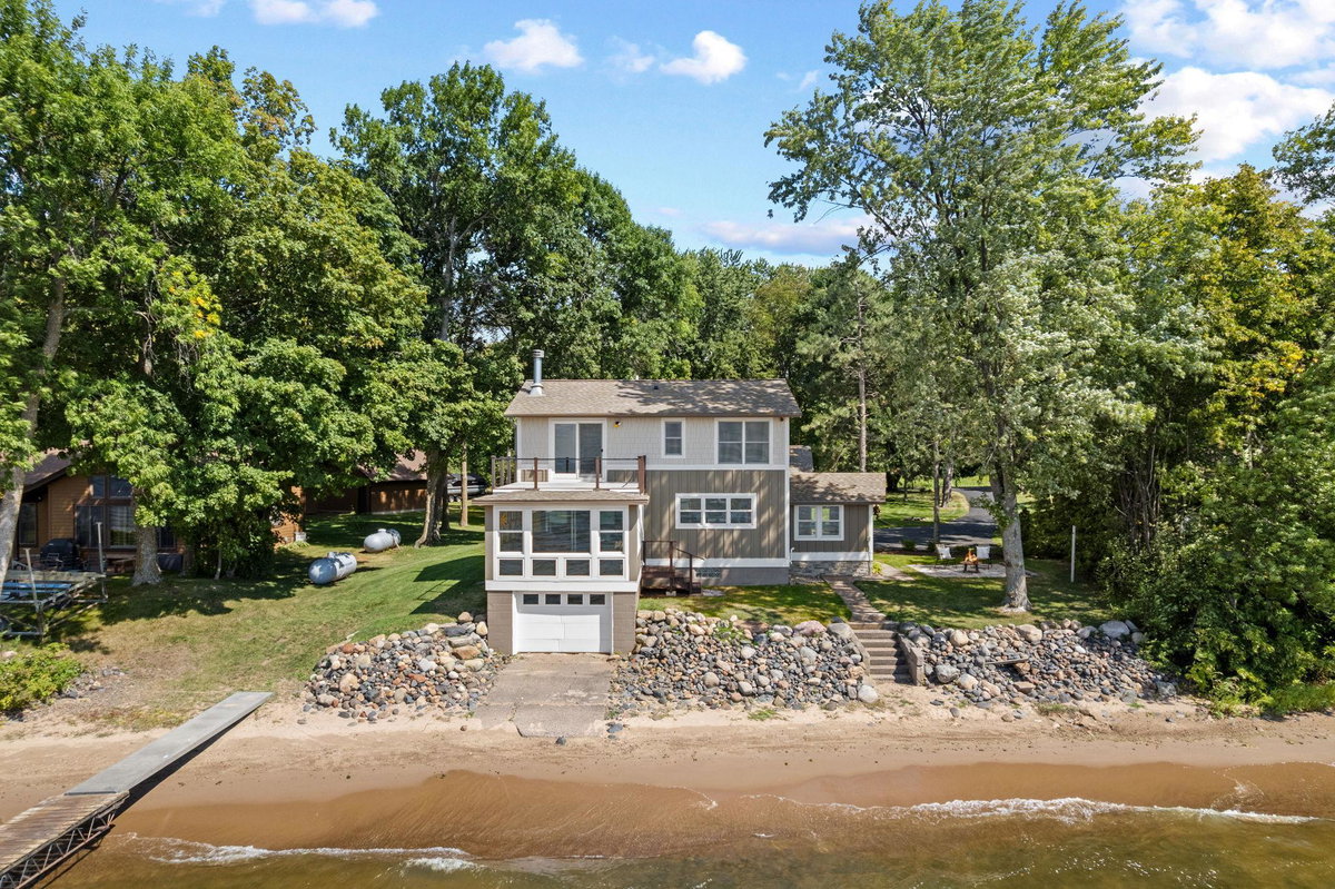 16405 328th Avenue, Isle, MN 56342