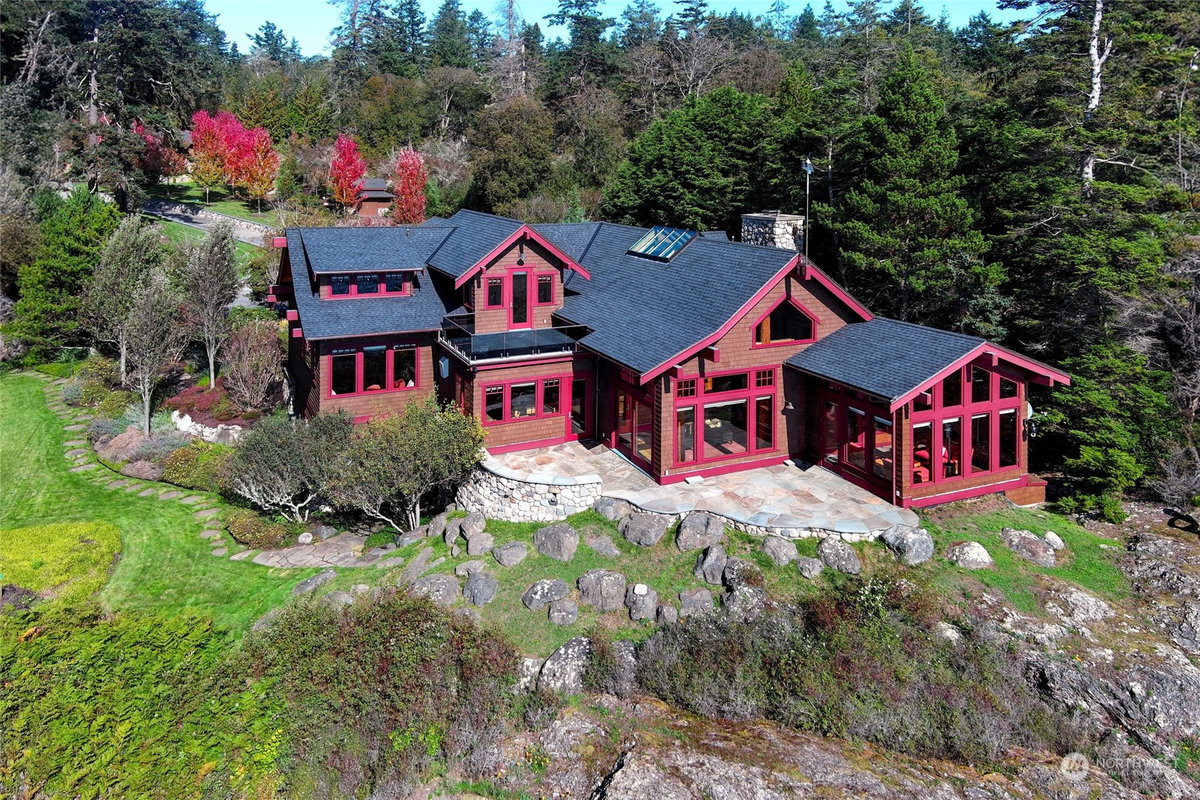 535 MacGinitie Road, Friday Harbor, WA 98250