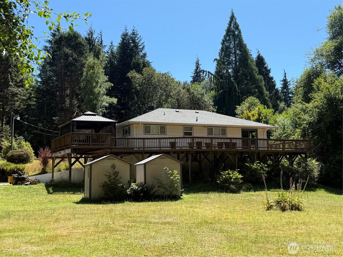 1329 State Route 4, Naselle, WA 98638