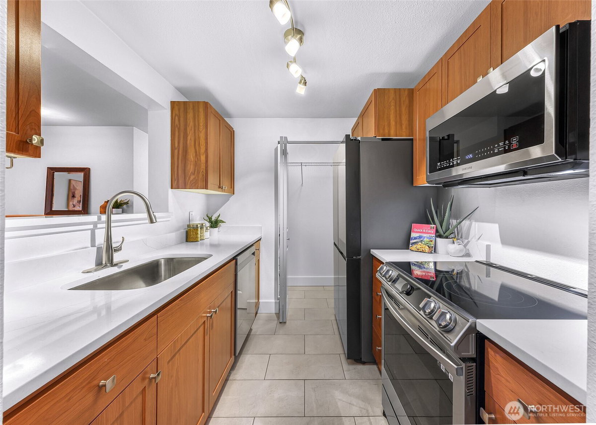 No Property Photos