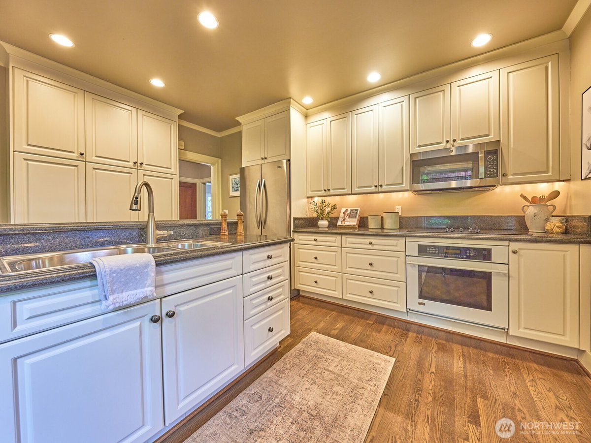 No Property Photos