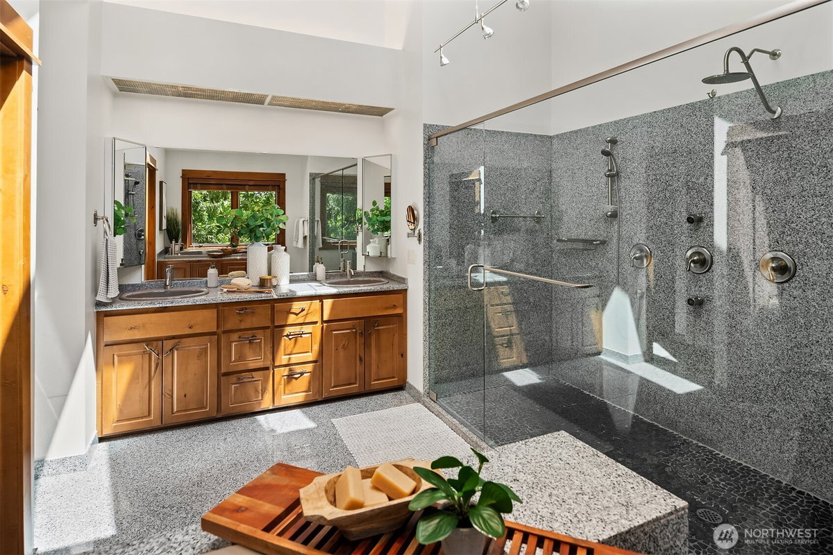 No Property Photos