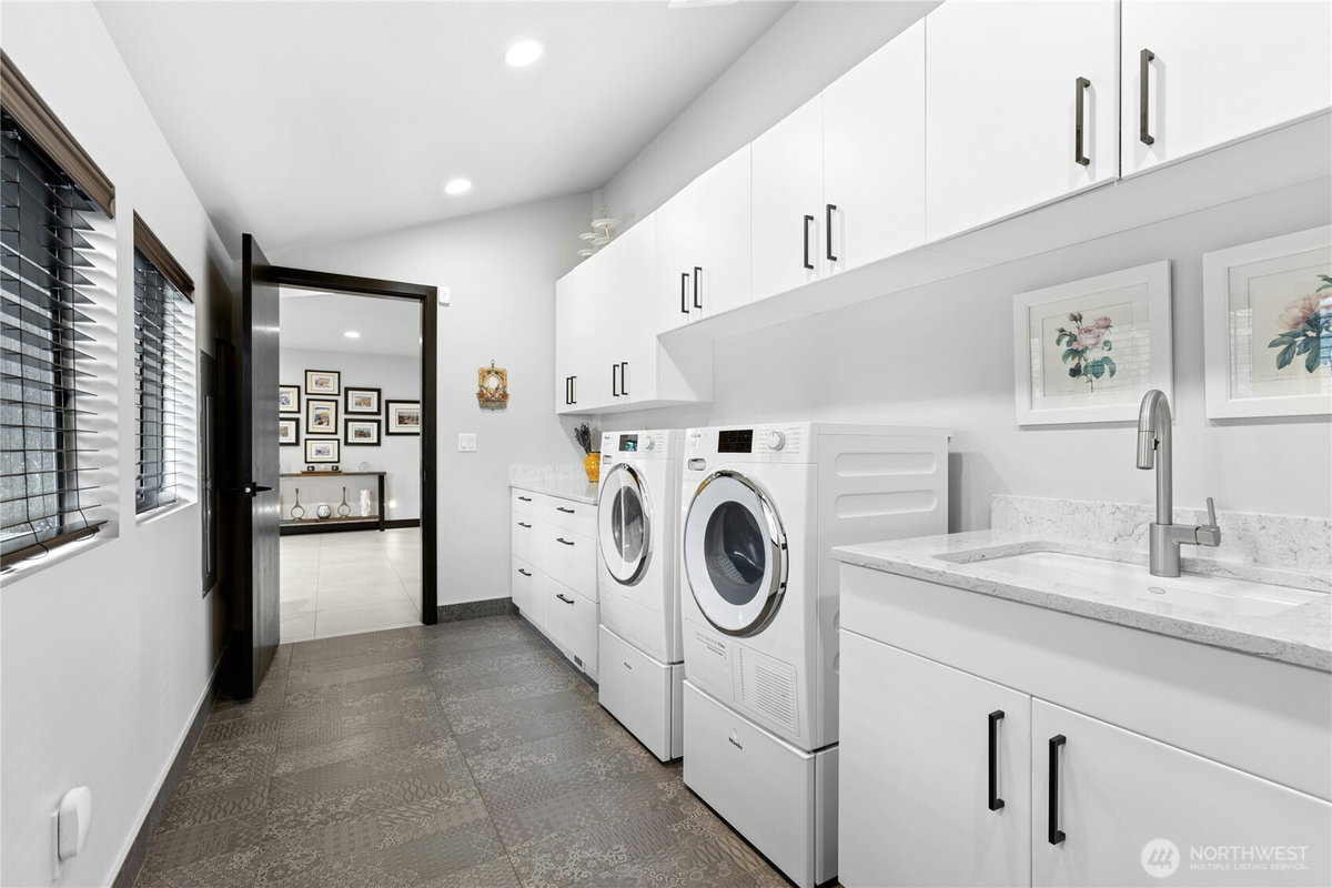 No Property Photos