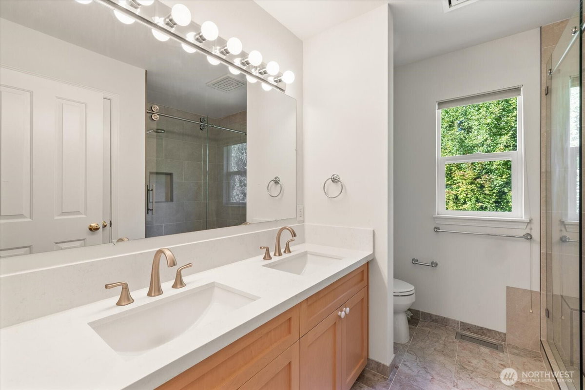 No Property Photos