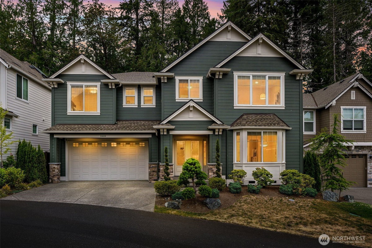 24480 NE 19th Place, Sammamish, WA 98074