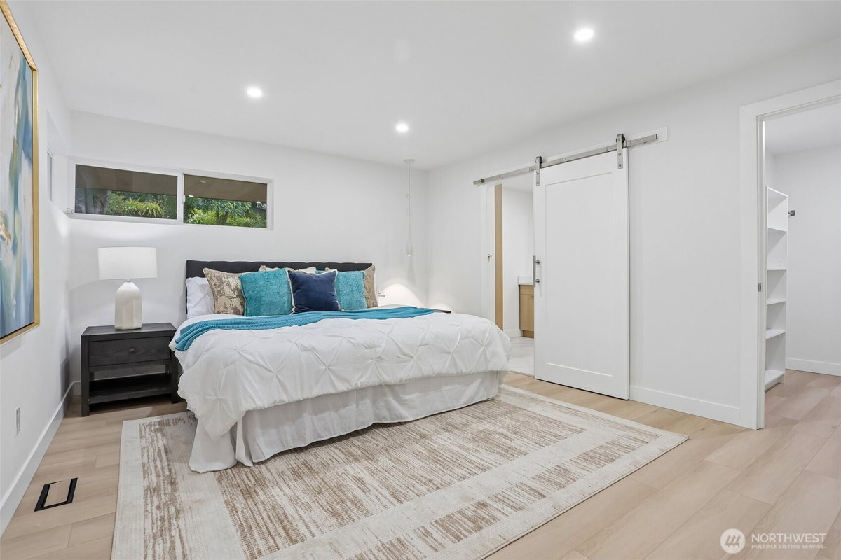 No Property Photos