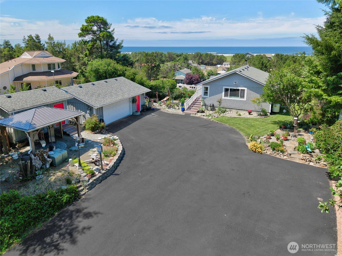 28017 L Place, Ocean Park, WA 98640