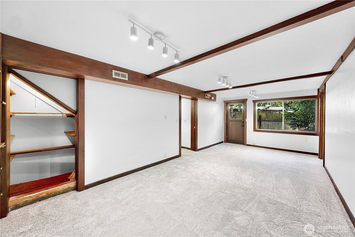 No Property Photos