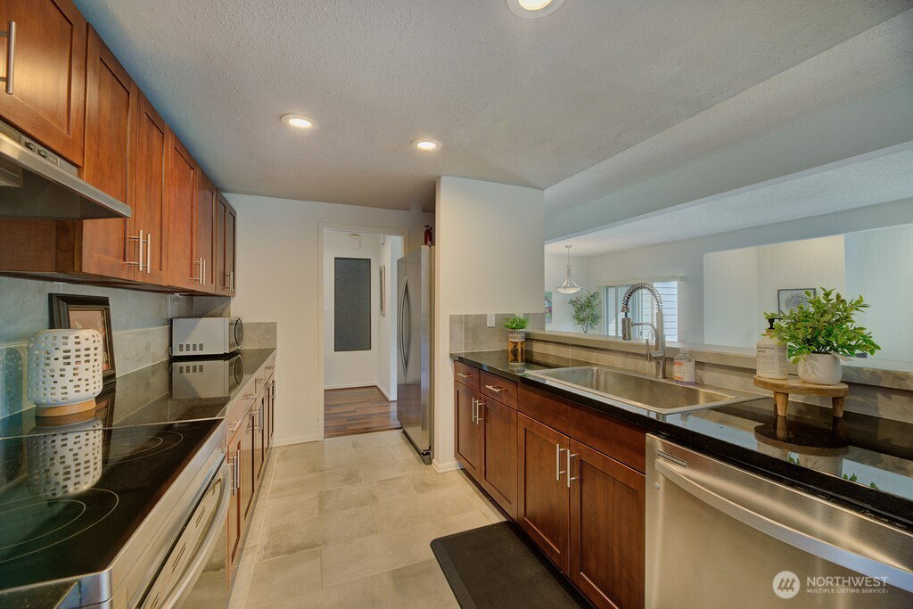 No Property Photos