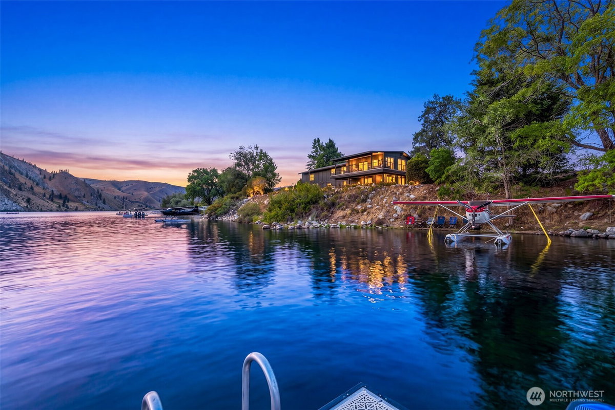 64 van Winkle Road, Orondo, WA 98843