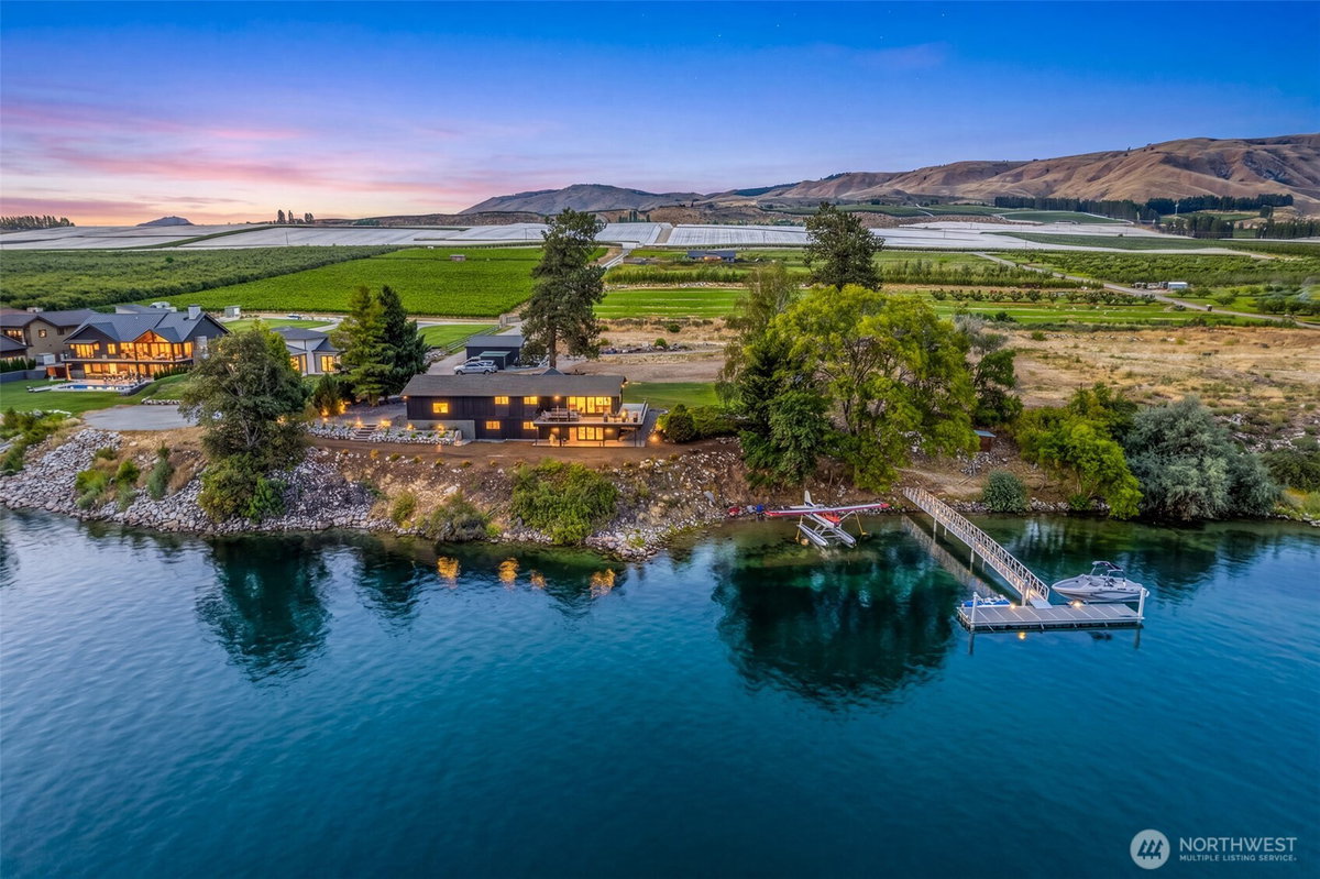 64 van Winkle Road, Orondo, WA 98843