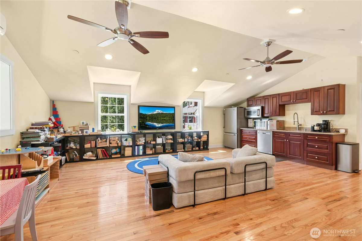 No Property Photos