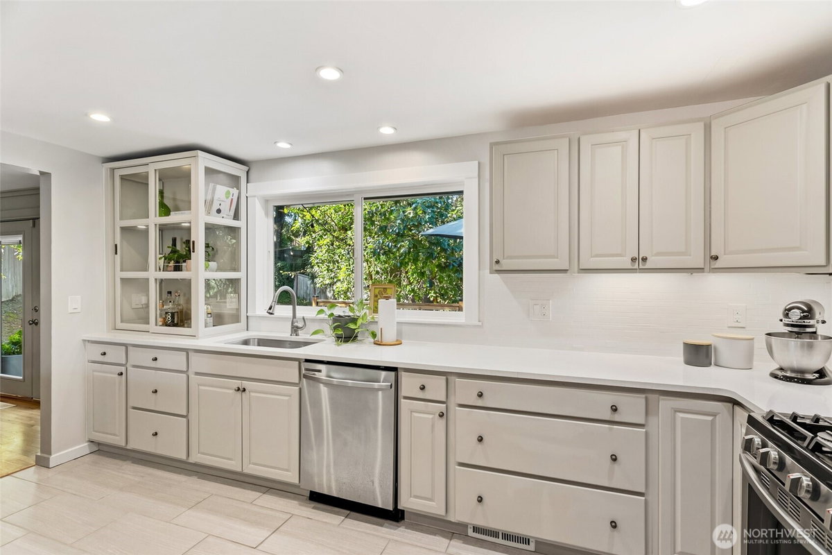 No Property Photos
