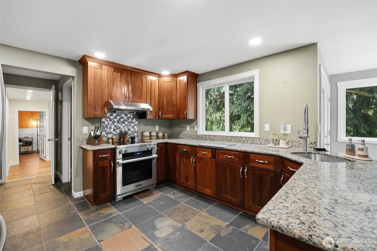 No Property Photos