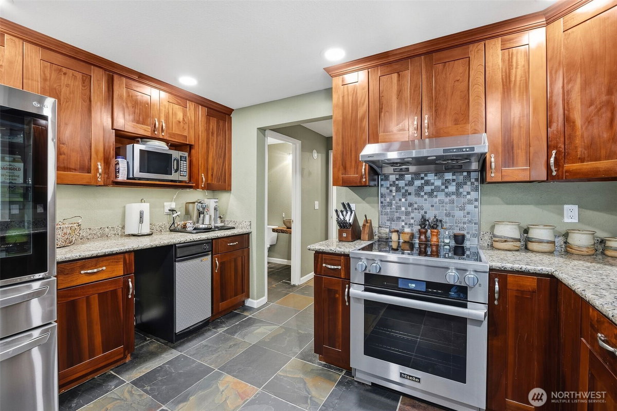 No Property Photos