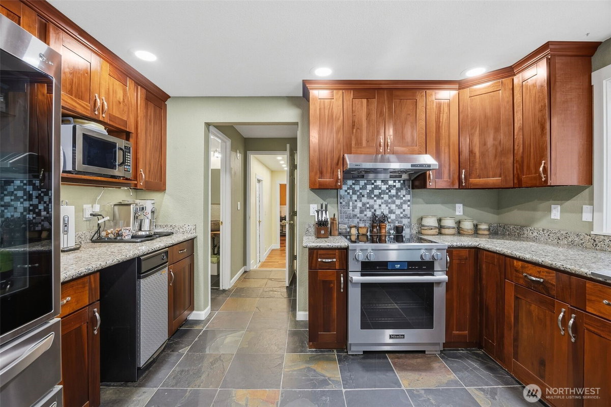 No Property Photos