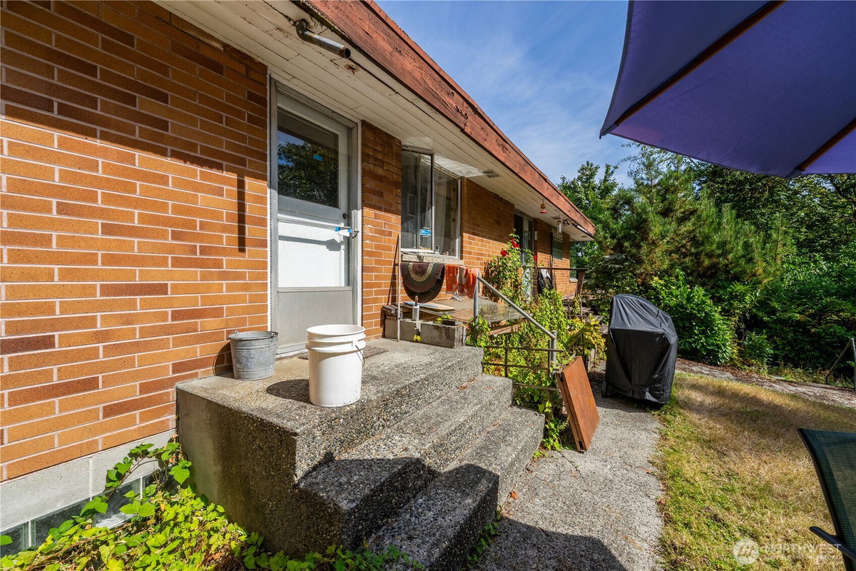 No Property Photos