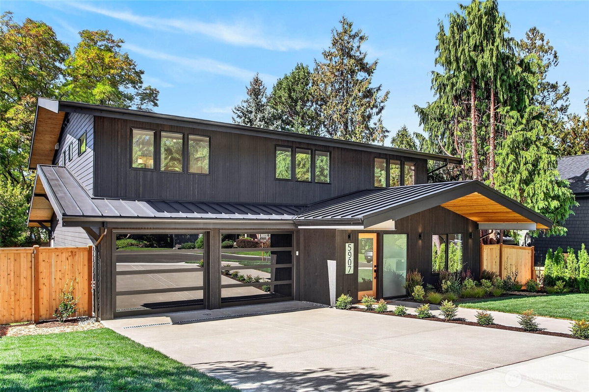 5907 105th Avenue NE, Kirkland, WA 98033