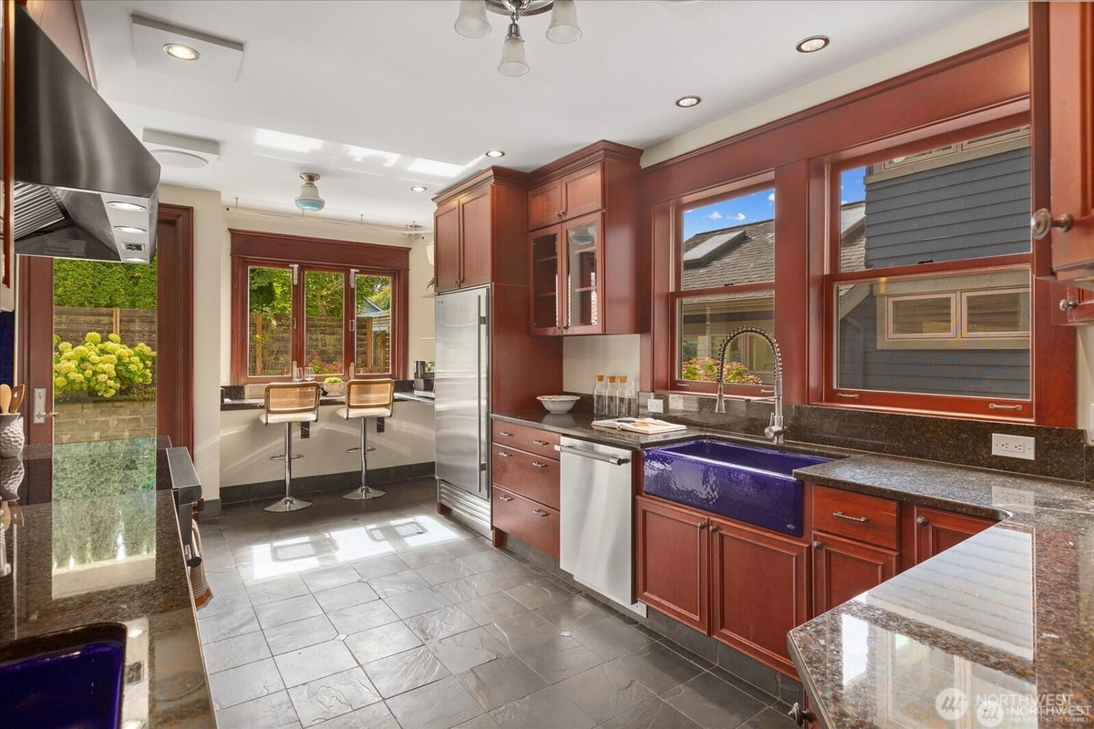 No Property Photos