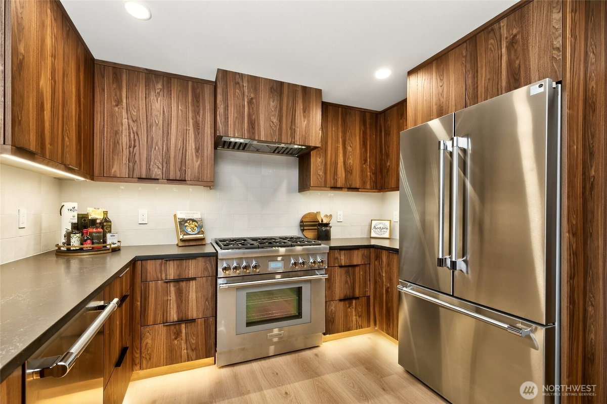 No Property Photos