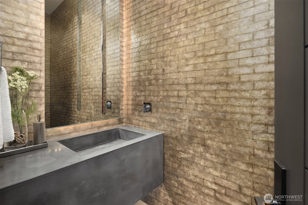 No Property Photos