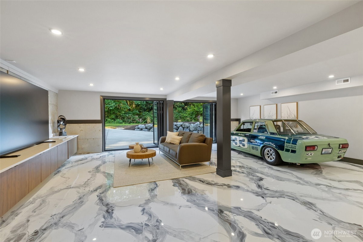 No Property Photos