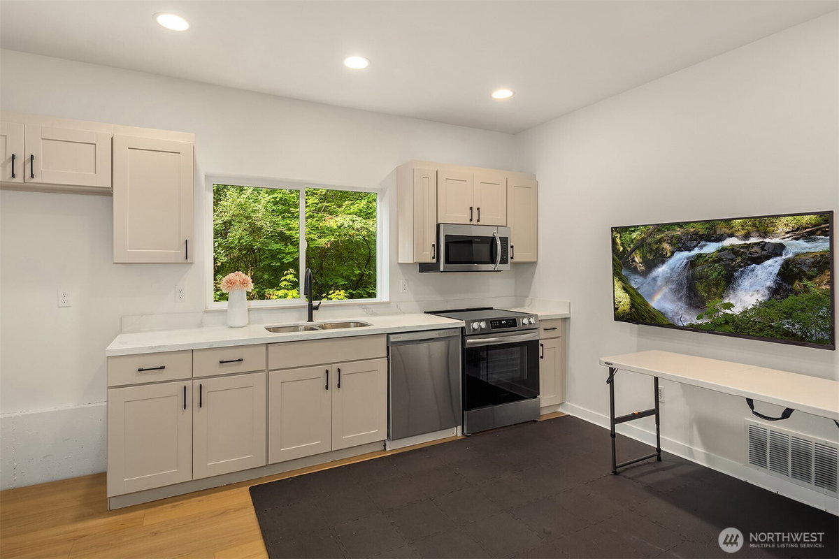No Property Photos
