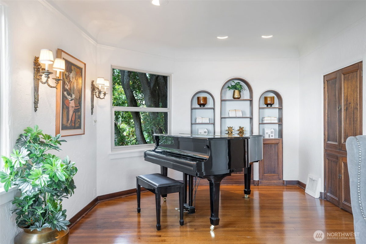 No Property Photos