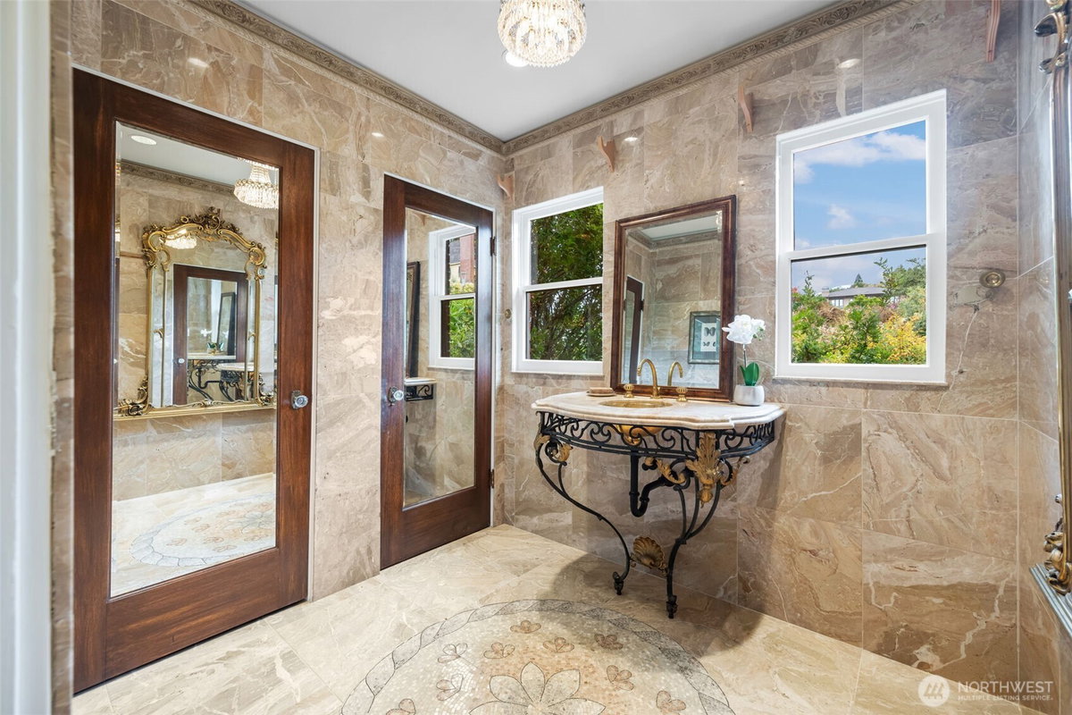 No Property Photos