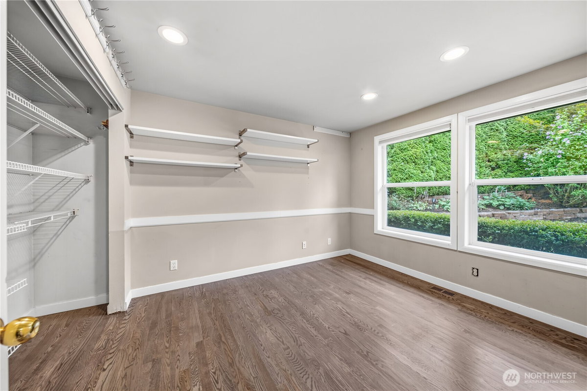 No Property Photos