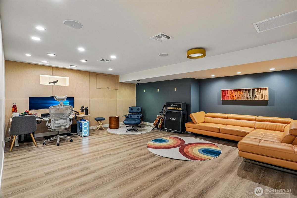 No Property Photos