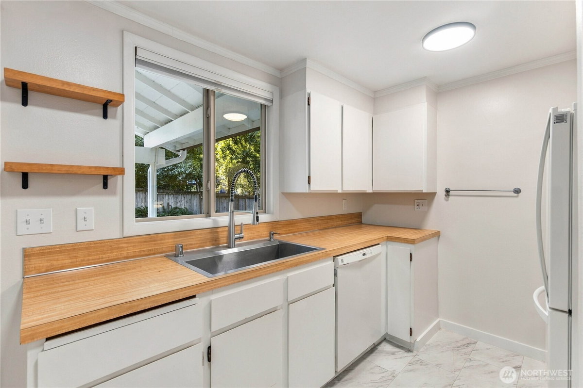 No Property Photos