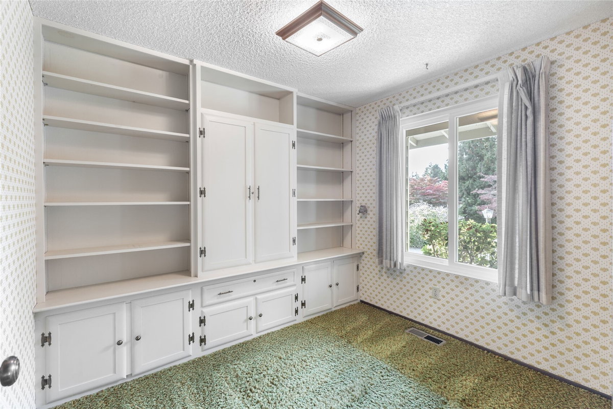 No Property Photos