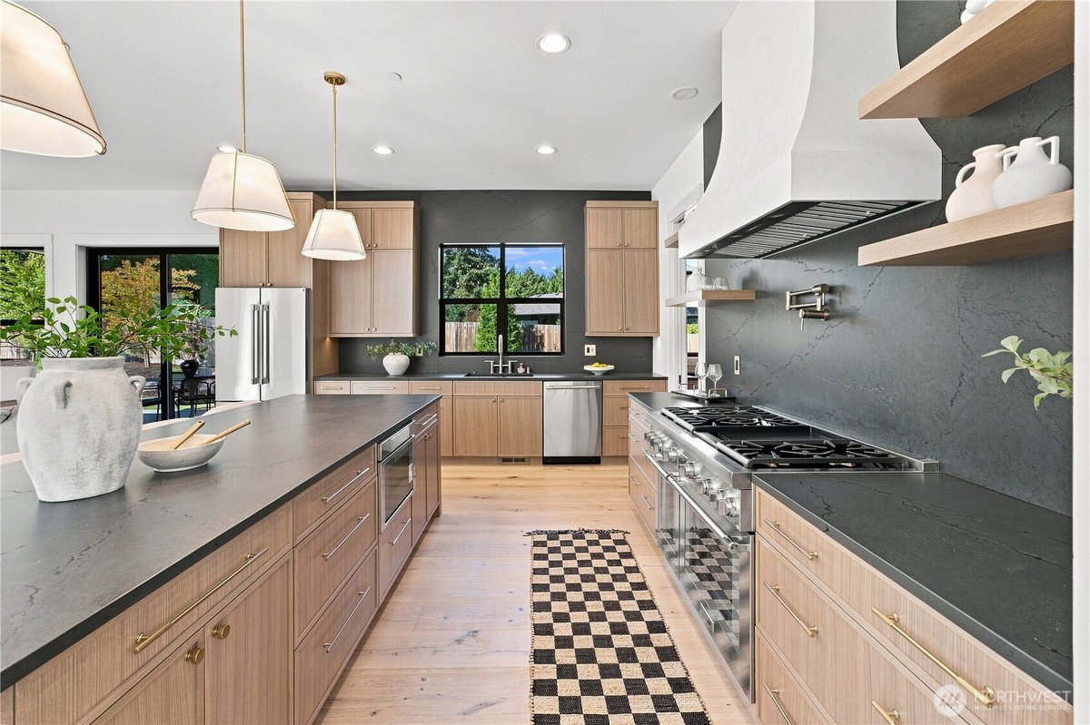 No Property Photos