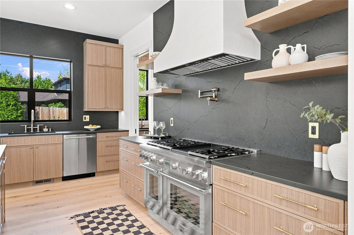 No Property Photos
