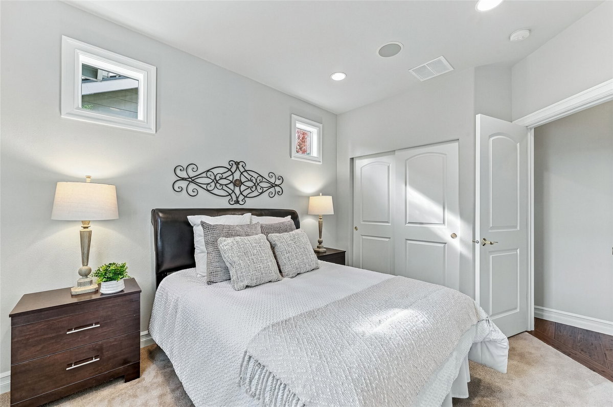 No Property Photos