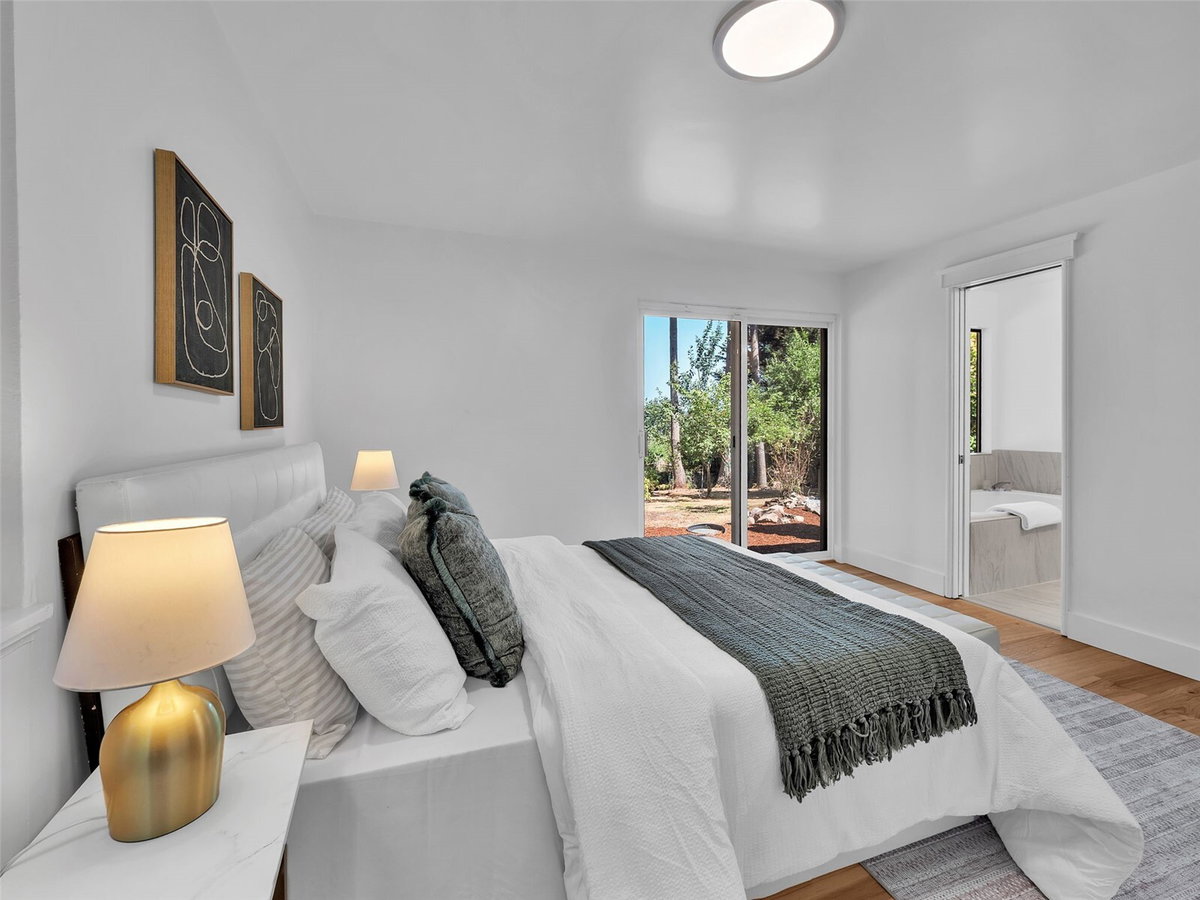 No Property Photos