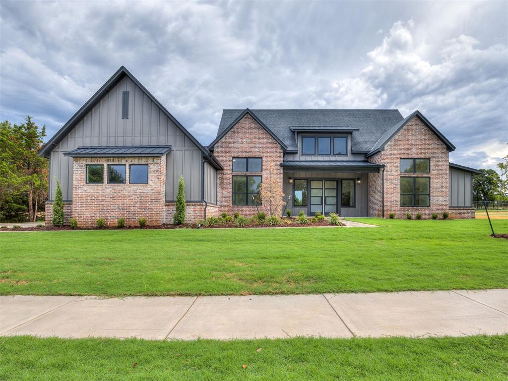 14117 North Ridge Drive