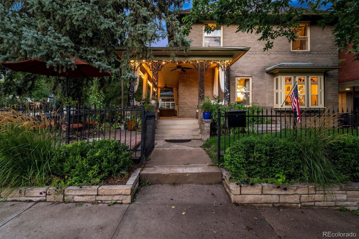 1000 E 7th Avenue