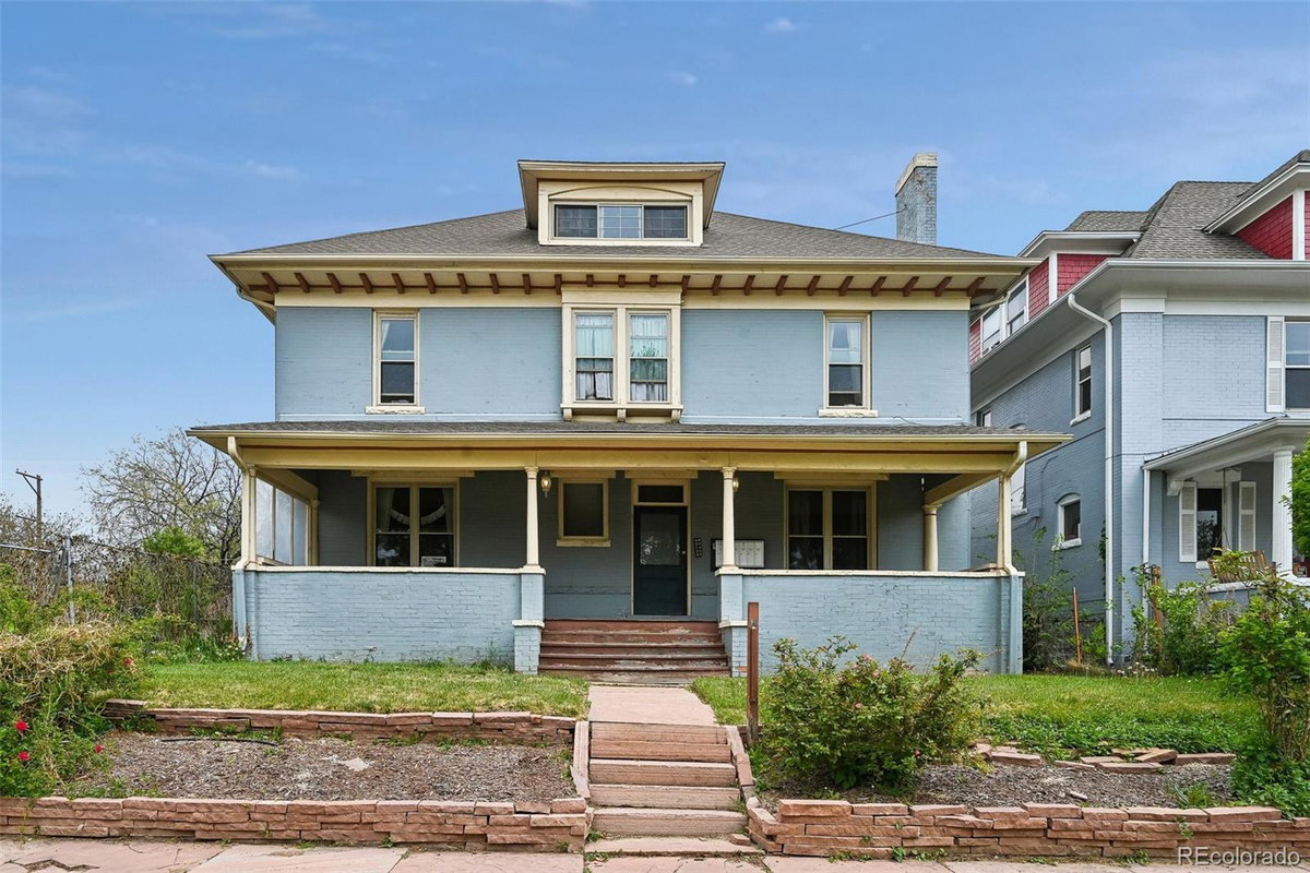 1646 N High Street