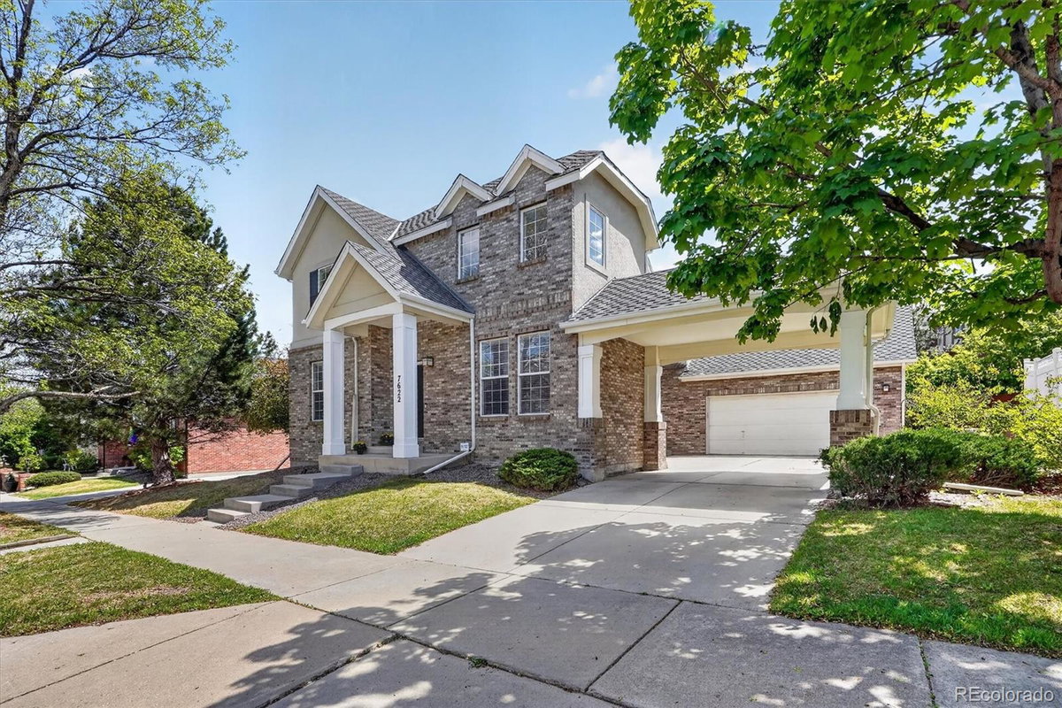 7622 E 6th Place