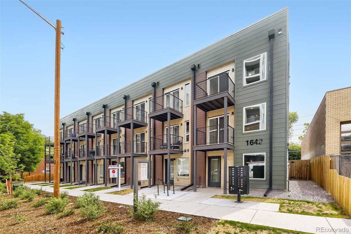 1642 N Lafayette Street #1