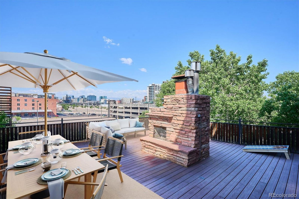 2715 Blake Street #201