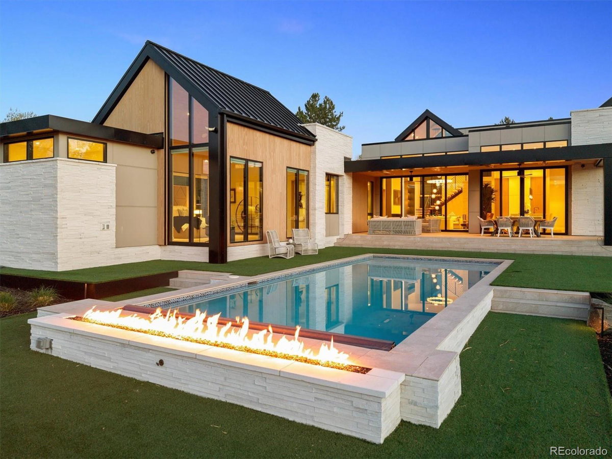 Featured Listing Photo