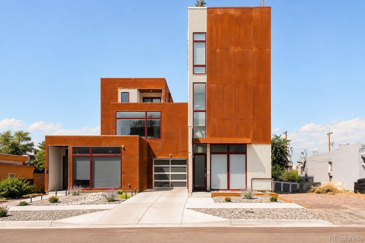 3523 Wynkoop Street
