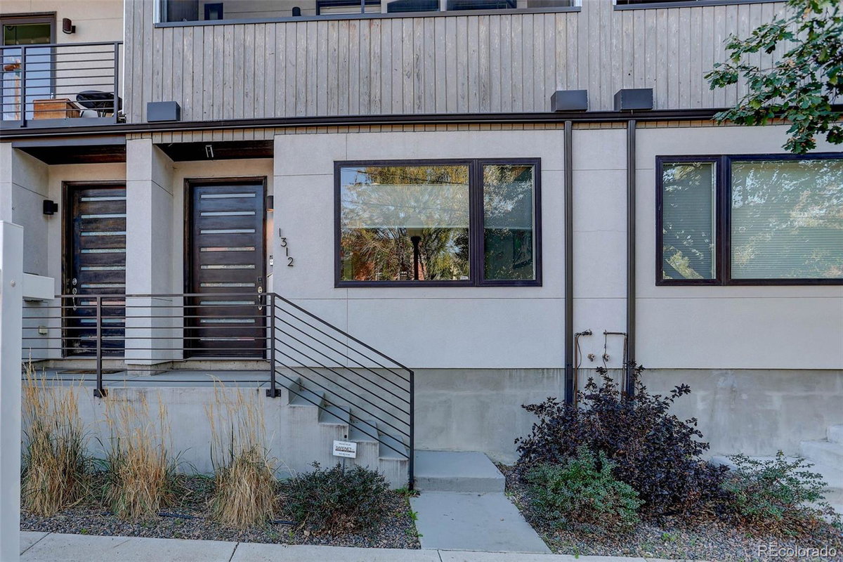1312 E 22nd Avenue