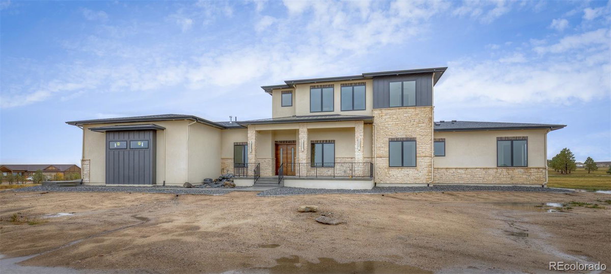 16280 Prairie Vista Lane