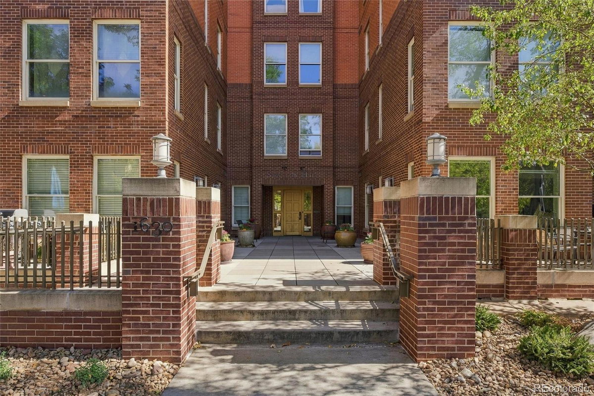 1630 N Clarkson Street #614